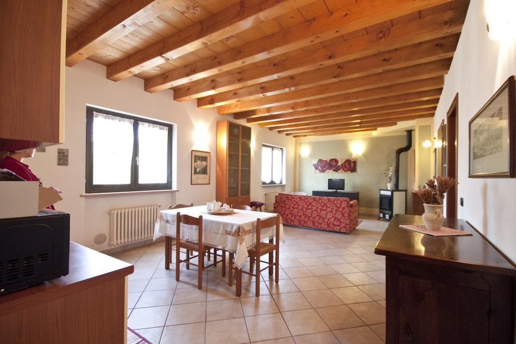 Casale Manzoni Lägenhet Verona Exteriör bild