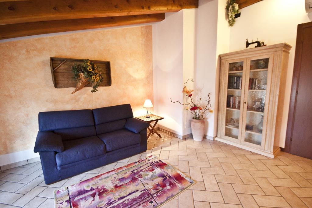 Casale Manzoni Lägenhet Verona Exteriör bild